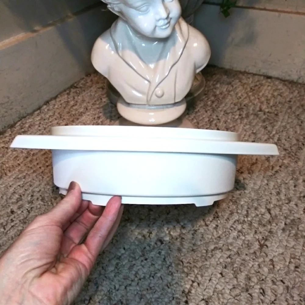 3/$18 Vintage Tupperware Microwave Cake Pan
